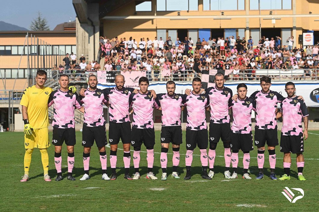 Palermo F.C. - Tanti auguri #Palermo 💗🖤