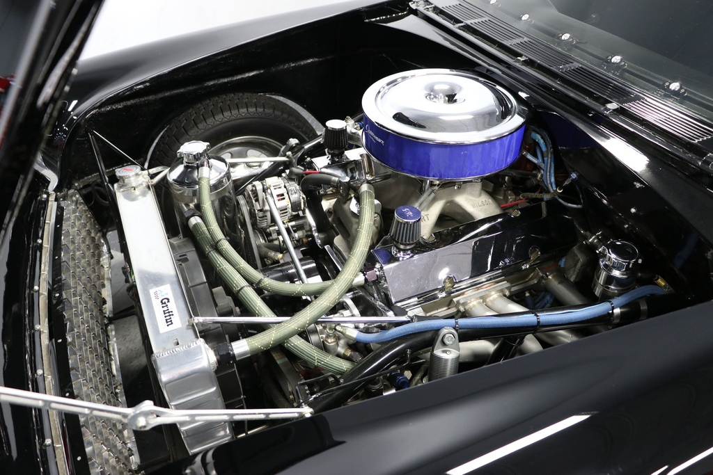 streetsidecars's tweet photo. This 1955 #Chevrolet 210 Pro Street features a 416 cubic inch V8 teamed with a #Jericho 4-speed manual transmission

Link: https://t.co/5cge9g1805

#musclecar #hotrod #classiccar #horsepower #carporn #classicchevrolet #chevrolet210 #chevy210 #trifive #trifivechevy #prostreet https://t.co/PvLIij49rX