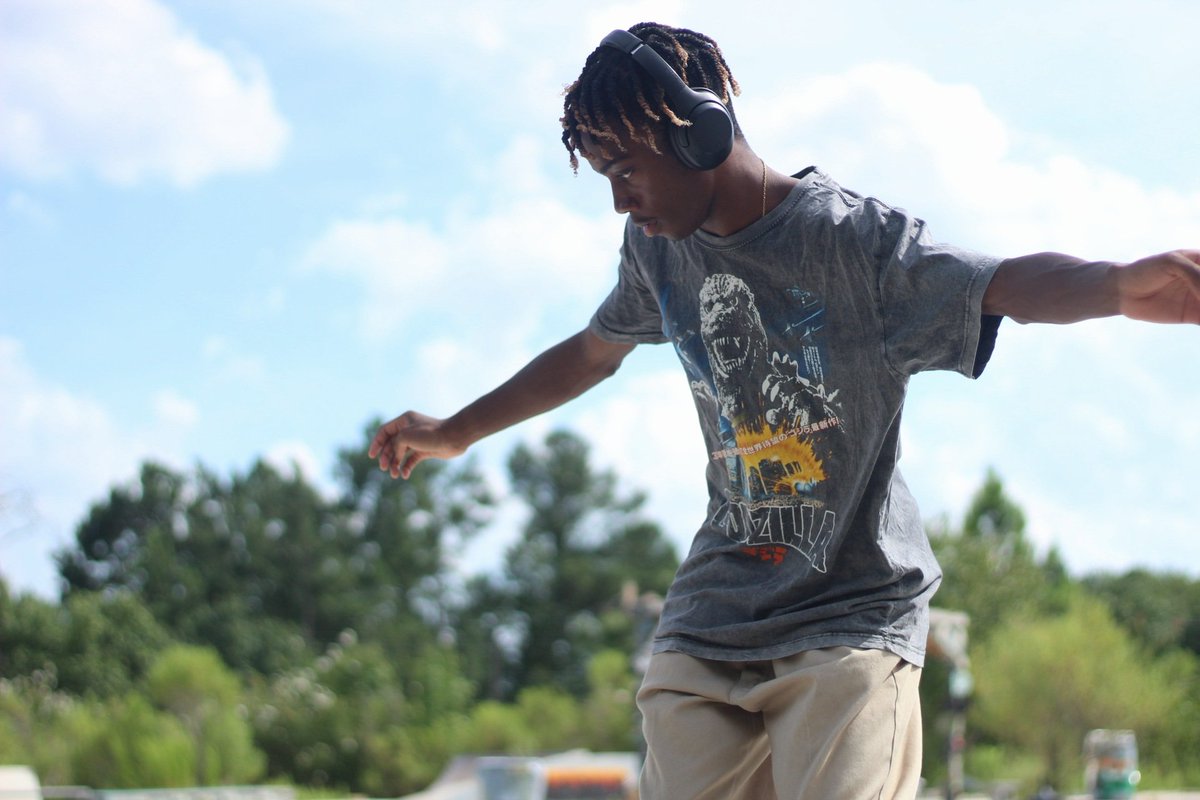 LARRYIRBY6's tweet photo. "#Networkgang, Photography Done Right ๐, Now Servicing COLUMBIA SC and surrounding areas, #photooftheday #photographer #columbina #carolina #Canon How's it looking?๐ #StonerFam @Blazer_4_Life https://t.co/x8uz9I0G8M