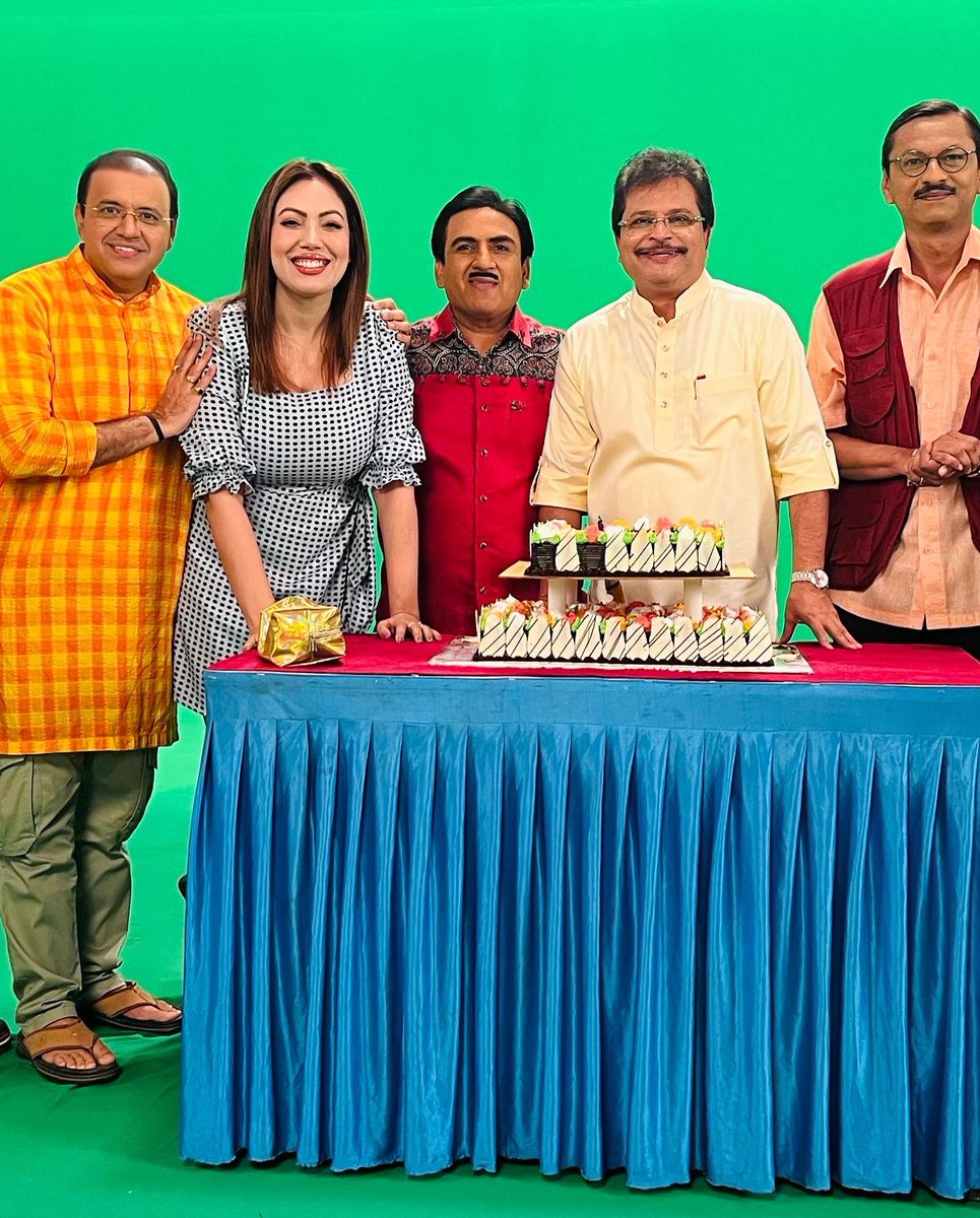moonstar4u's tweet photo. 14 glorious years ! Grateful 😇 🙌🏻🙏🏻… 
.
Joi Maa Durga 🙏🏻 Joi  Maa Kali 🙏🏻
.
#tmkoc #munmundutta #14yearsoftmkoc https://t.co/ttC0f38GbQ