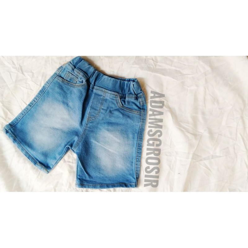 emaerviana08's tweet photo. Nyari jeans anak eh nemu yg bagus begini

Auto cek out 😭😭

Gabisa deh kalo liat baju anak gak cek out tuh 😂

Tokonya ➡️ https://t.co/AIuYbOnd3l
Cek harga ➡️ https://t.co/AIuYbOnd3l https://t.co/9ZeGob3onr