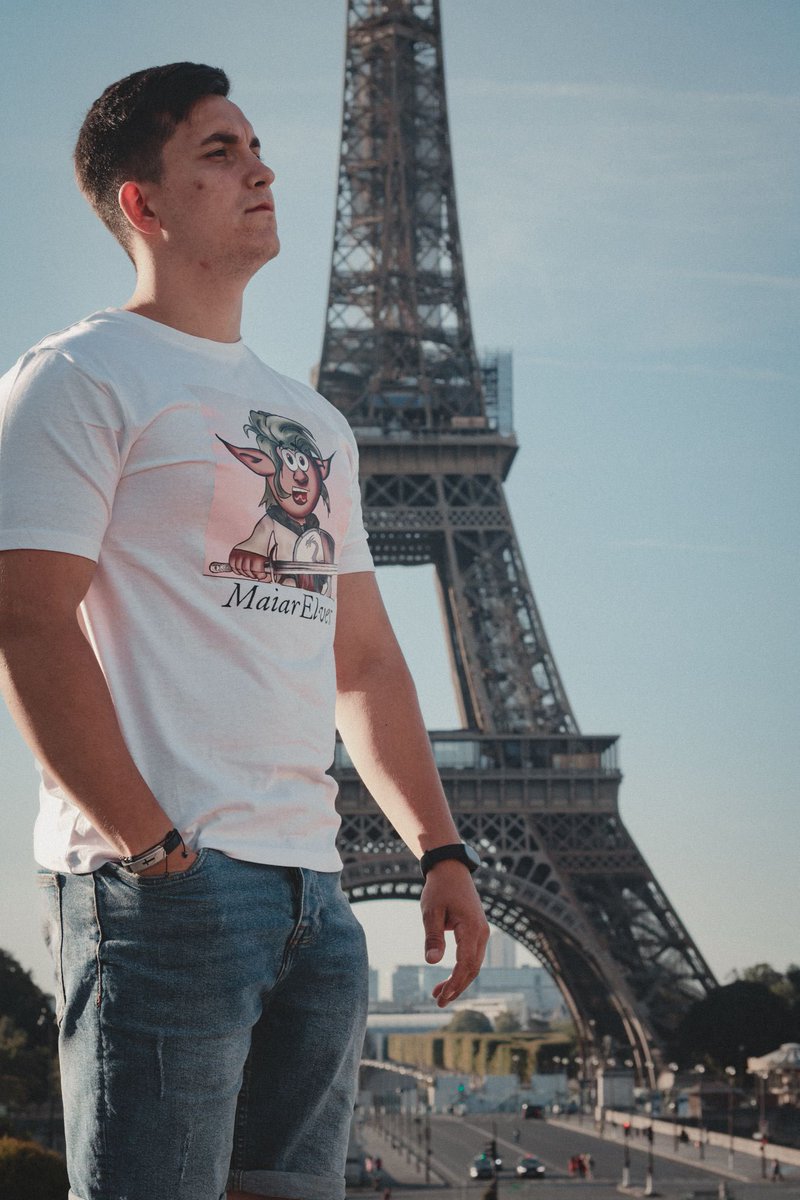 El**s in Paris 😎

<a href="/TamsaBogdan/">Bogdan Tamsa</a>

#ElrondCommunity #ElrondNFTs

<a href="/beniaminmincu/">Barnardius Maximus |🇺🇸/acc 🔥🛠️</a> @ElrondNetwork