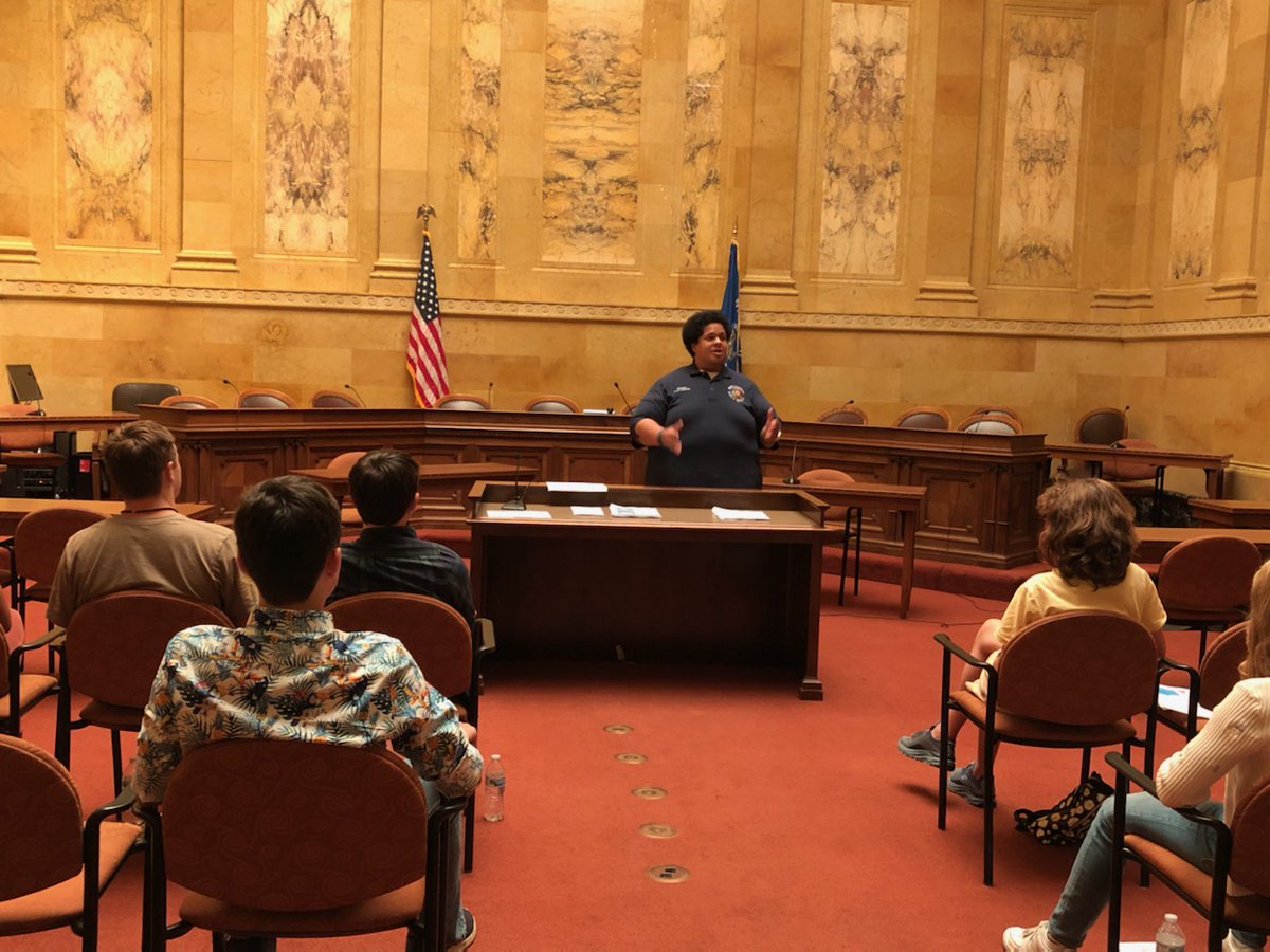 SenBradley's tweet image. It was great to join @WRTL yesterday to talk with young people about the importance of protecting life and supporting families.