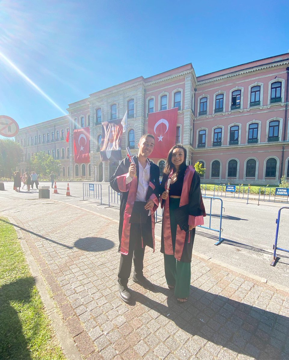 The end 🎓 🎉 Akademik eğitim sürecinde üzerimizde emeği olan Sn. <a href="/binhanelif/">Prof.Dr.Binhan Elif Yılmaz</a> ve diğer hocalarımıza sonsuz teşekkürler.