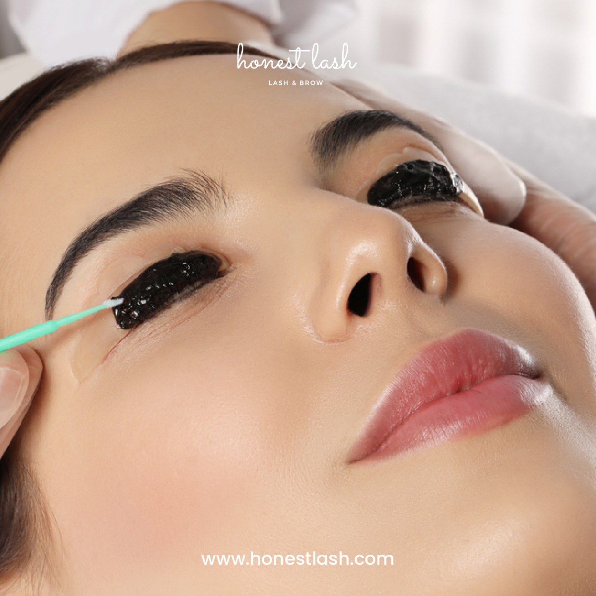 HonestLash's tweet photo. Never worry about putting on mascara again. That’s totally possible with our lash tint! 🖤

Schedule your lash tint appointment at https://t.co/SzJGFU9lOR. ✨ https://t.co/m1H0mlfLxp