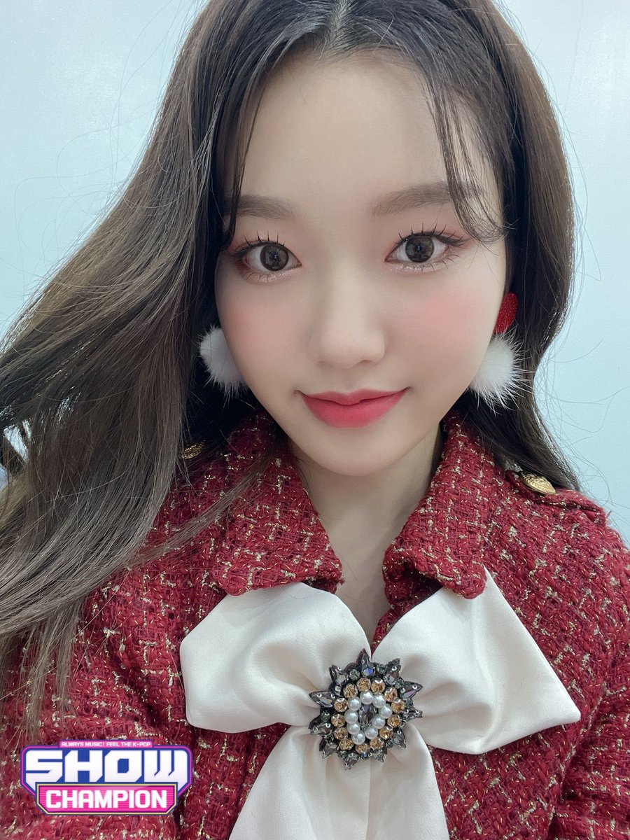 hourly loonacatcher bot - CLOSED tweet media