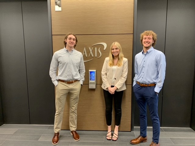 AXIS_Capital's tweet image. Today is #NationalInternDay in the U.S., but we’re celebrating interns in all our offices! We were pleased to welcome interns in Chicago, London and New York this summer. Thank you to all our interns for your work and contributions to AXIS! #LifeAtAXIS #insurance #reinsurance