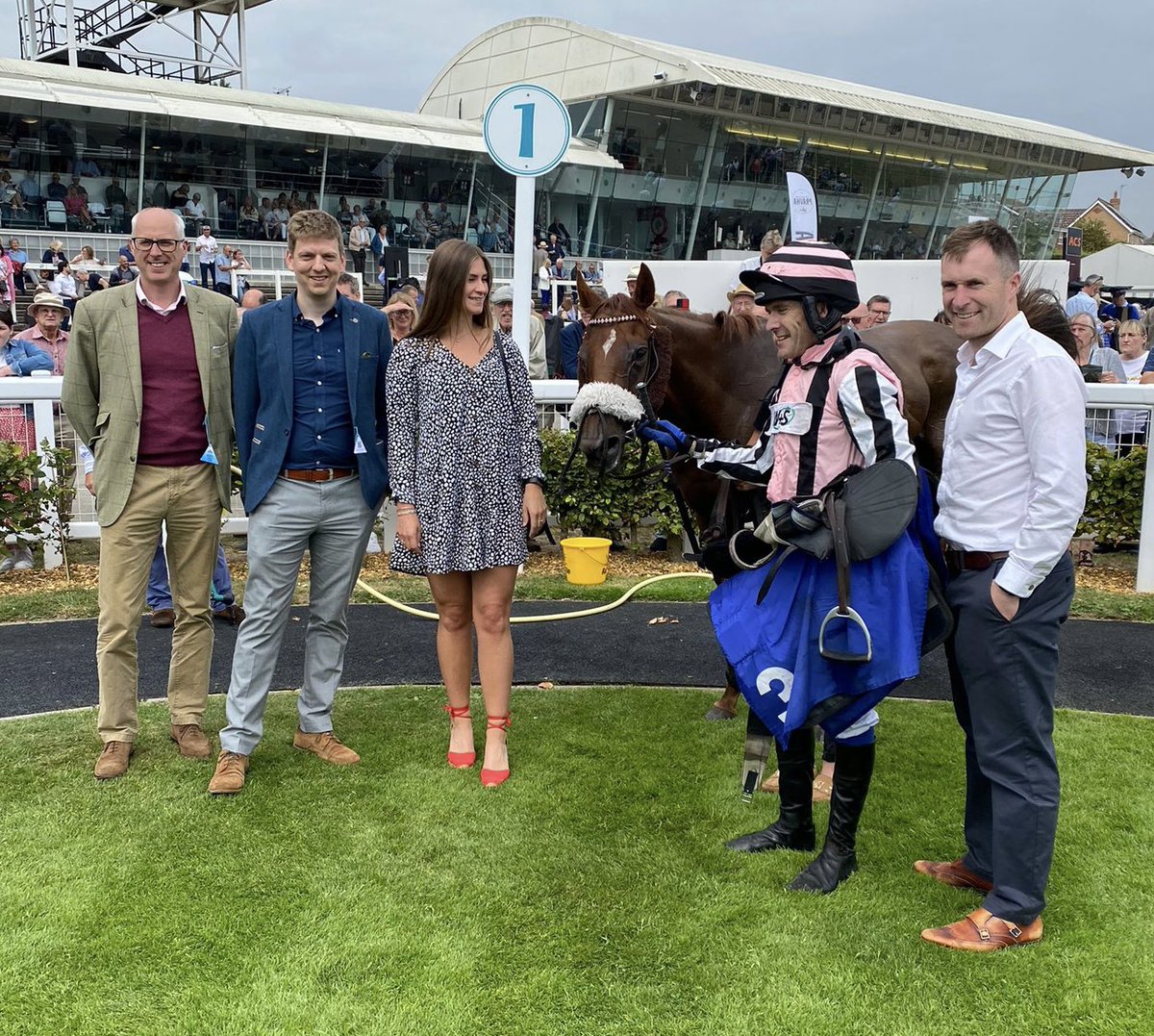 DavidPipeRacing's tweet photo. Lady Reset is an absolute ⭐️ and wins the same race @stratfordraces for the second year in a row under @tommyscu. 👌🏻🥇#23 @FisherGerman @DME_dwards https://t.co/F1KxuCqAPG