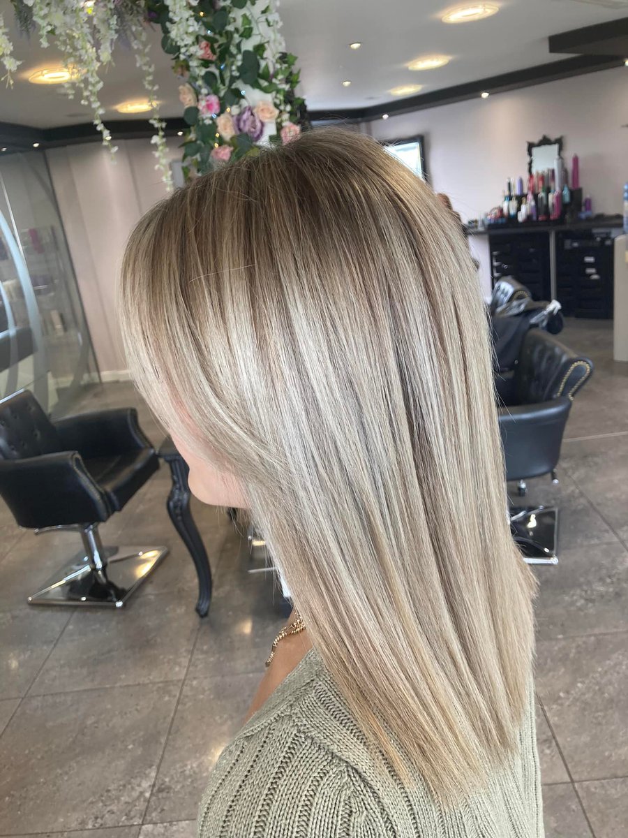Heading off on holiday?✈️☀️🍹

Book in for your holiday haircut on 01772 453435.