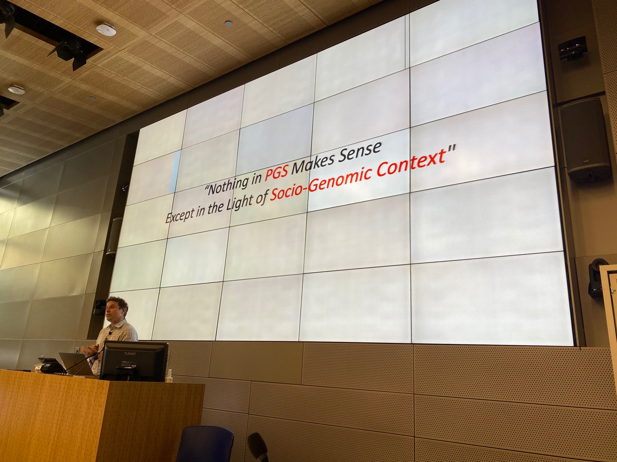 .<a href="/bpasaniuc/">Bogdan Pasaniuc</a> @ #cgsi2022 “Nothing in PGS makes sense except in light of socio-genomic context”