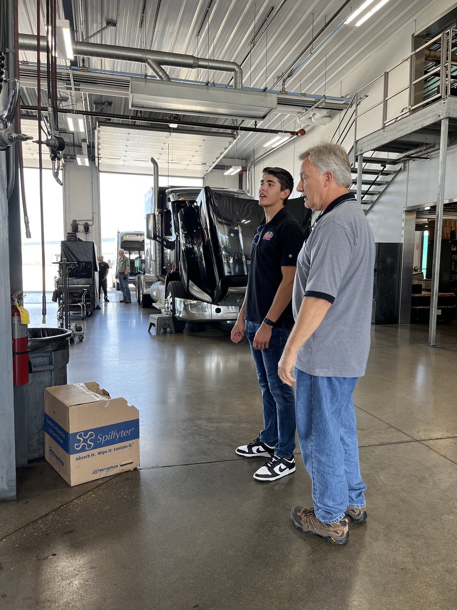 Sammy Smith tweet media