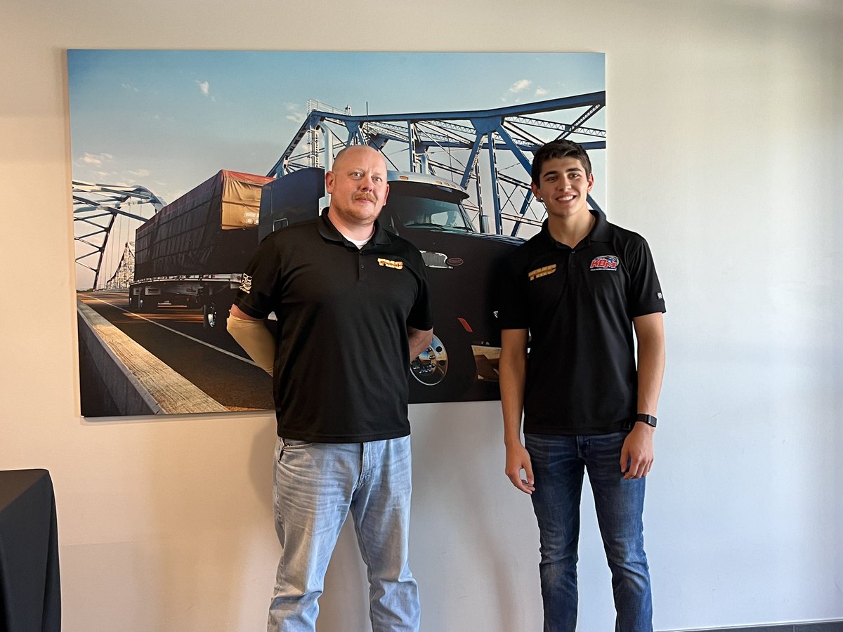 Sammy Smith tweet media