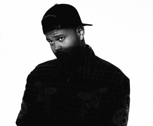 .<a href="/theweeknd/">Abel</a>'s ‘My Dear Melancholy,’ has now surpassed 2.1 billion streams on Spotify. It’s his 5th project to achieve this.