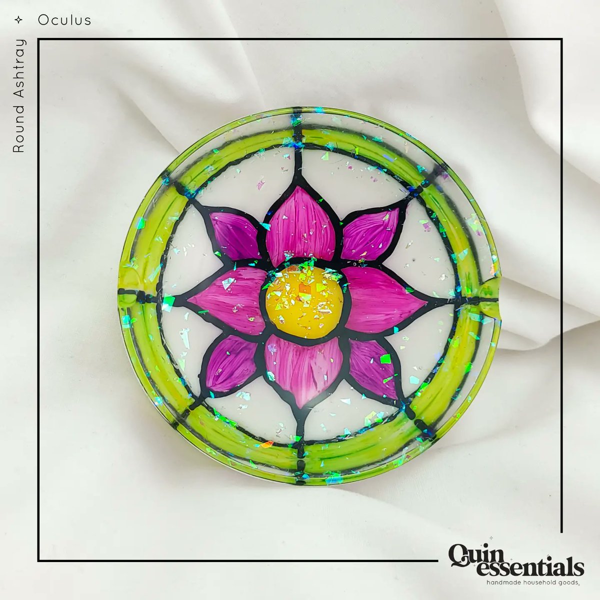 quinessentials_'s tweet photo. THUS THE GRAND REVEAL✨️ made with @promarinesupplies &amp; @moldsandshapes products
.
#resin #resinart #resinashtrays #ashtrays #promarinesupplies #Quinessentials #householditems #householdgoods #etsy  #atlantahandmade #miiriya #handmade #stainedglass #housewarming #giftideas https://t.co/00aTA82T3N