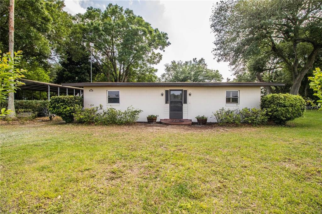 RayColonFLHomes's tweet image. Dreaming of a new home? This 3 BED, 2 BATH home might be the one you've been thinking of. #realestate #homesforsale  cpix.me/l/149372077