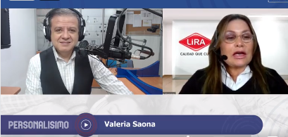 Ecuador_calidad's tweet photo. #JuevesInspira en @radioactiva_ec 
Valeria Saona, Presidente de @LabLira: "Fuimos los pioneros en el campo antiséptico. Incluimos en el mercado ecuatoriano el botiquín."
https://t.co/Le3t7zvG5A

#calidadQueCura #MuchoMejorEcuador https://t.co/lh1hqIV8Fc