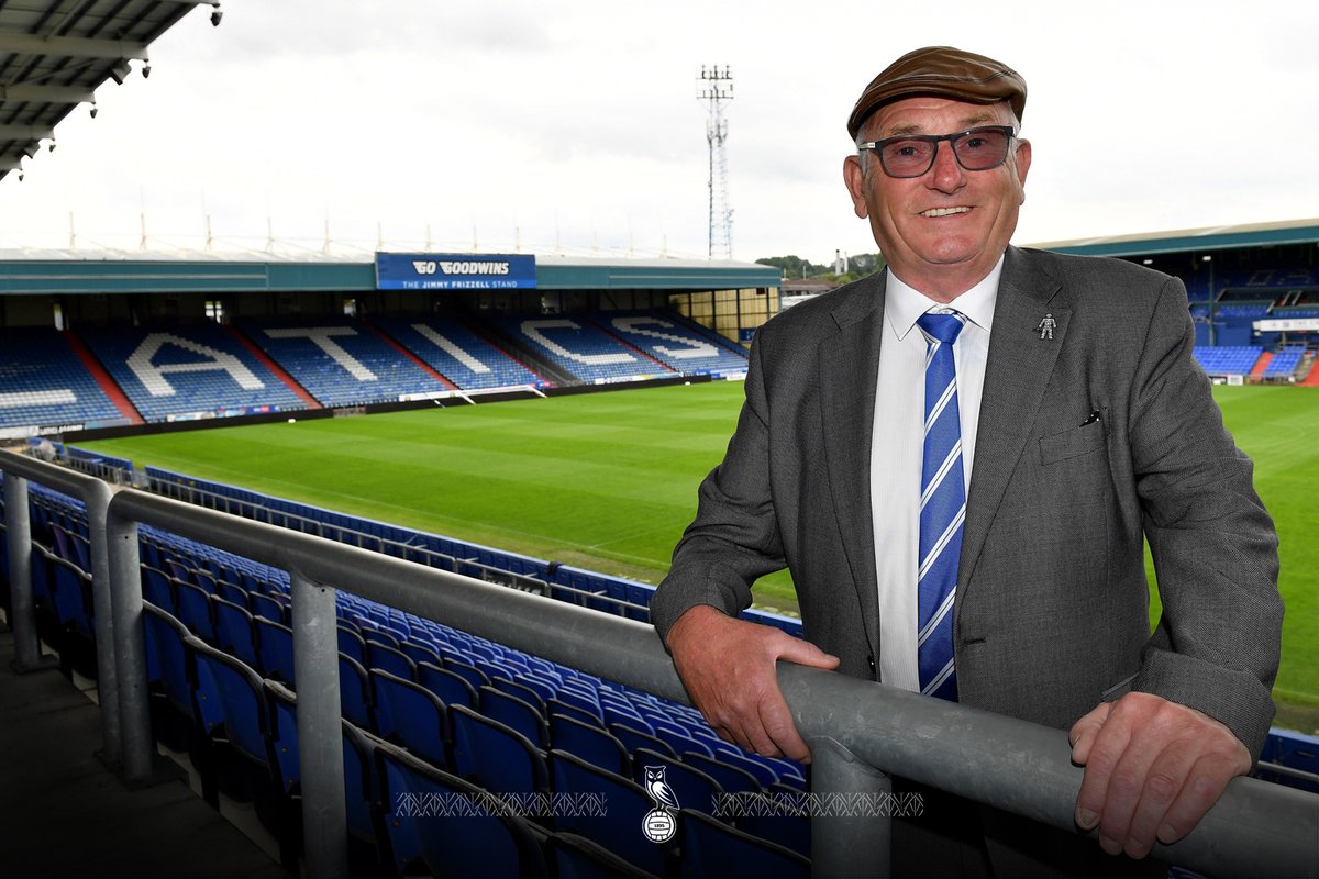 🤝 Introducing your new chairman, Frank Rothwell. #oafc