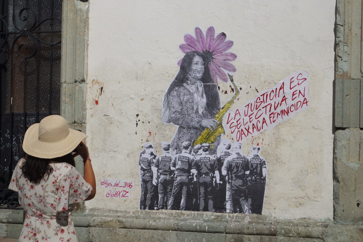 AldeaGlobal's tweet photo. @_ElenaRios #NoEstásSola
“La justicia es selectiva en Oaxaca feminicida”
Fotografías de 📸: Edwin Hdz.
Aquí la nota de @ElUniversalOax
➡️https://t.co/dkJTR4fQnB
#NoVayan a la @GuelaguetzaOf https://t.co/28pN9ICNJS