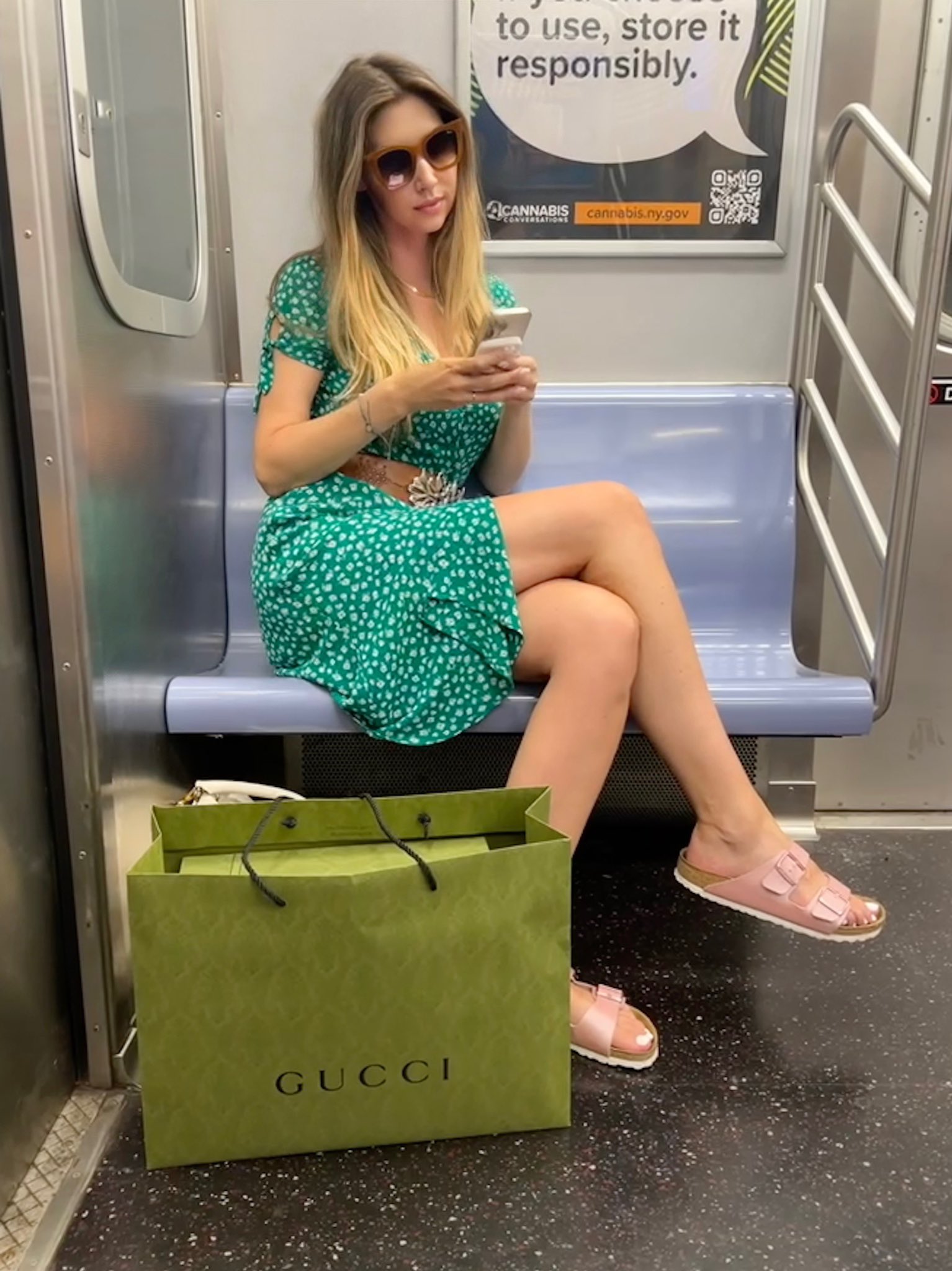 Princess Lexie on Twitter: "Just a little casual Thursday shopping. https://t.co/mP7O1r9gnH