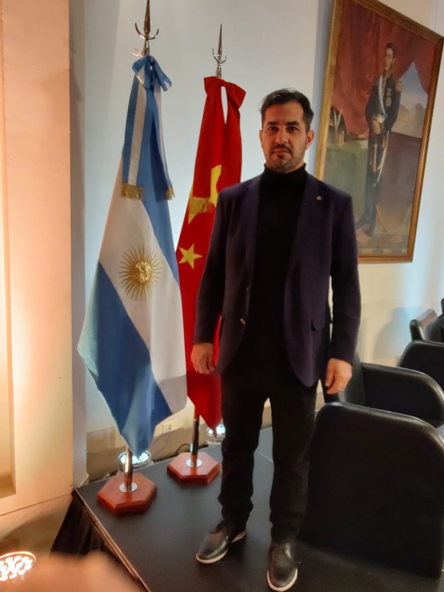 Logistica_SL's tweet image. Sebastián Lavandeira, representó a la provincia en un  encuentro realizado en la Cancillería, donde un informe de la Cámara Argentino China de la Producción, la Industria y el Comercio, detalla las nuevas puertas comerciales abiertas
sanluislogistica.com/el-gobierno-de…