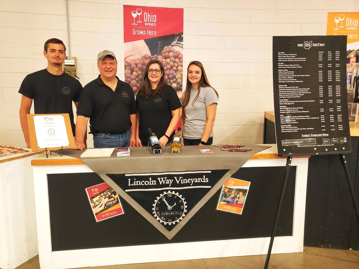 LincolnWayWines's tweet photo. We are SO excited to be the featured winery at The Ohio State Fair today! We will be pouring 1:55 Red at the booth - stop by and see us!
#FindYourWineTime #OhioMadeWine #AllOhioWIne #OhioWine #WoosterOhio #OhioStateFair #FeaturedWinery #SupportLocalWineries #ColumbusOhio https://t.co/sy821mYaMy