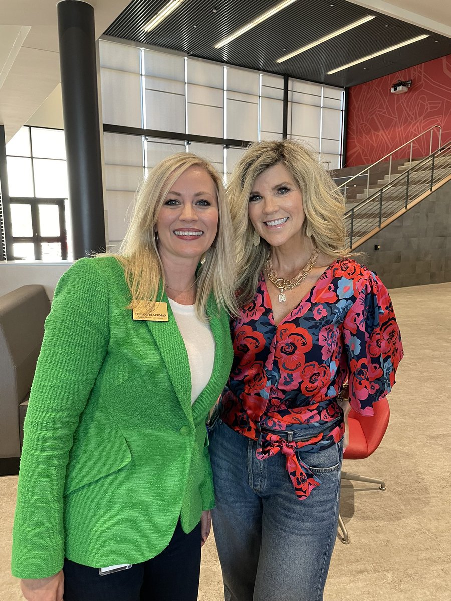 Mrsblkmn's tweet image. #bestED @pdillonrisd