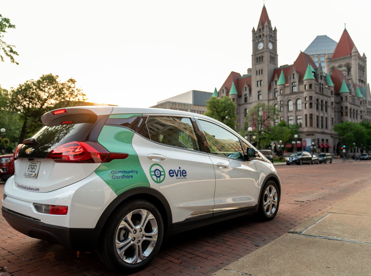 eviecarshare's tweet photo. Congrats to @GM on its 1st anniversary of the Climate Equity Fund. As one of their first project recipients, GM funded @HOURCAR to support @EVSpotNetwork and @EvieCarshare. Learn more: https://t.co/31pQbKkksD https://t.co/hFNsNwq4tg