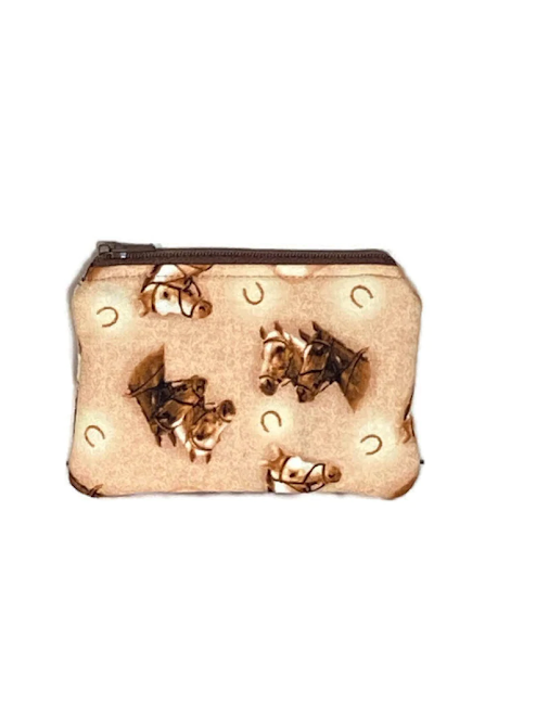 annimae9's tweet photo. Horse Coin Purse - Earbud Case - Zipper Coin Case - Airpod case 3.5" x 5" #SimplyNiftyBags #handmadepursesbagsnmore #horsecoinpurse #earbudcase #zippercoincase #airpodcase #loosechangepurse #uniquegifting #shopsmallonline  https://t.co/aWInXSgiAu https://t.co/UgDqFVm8nq