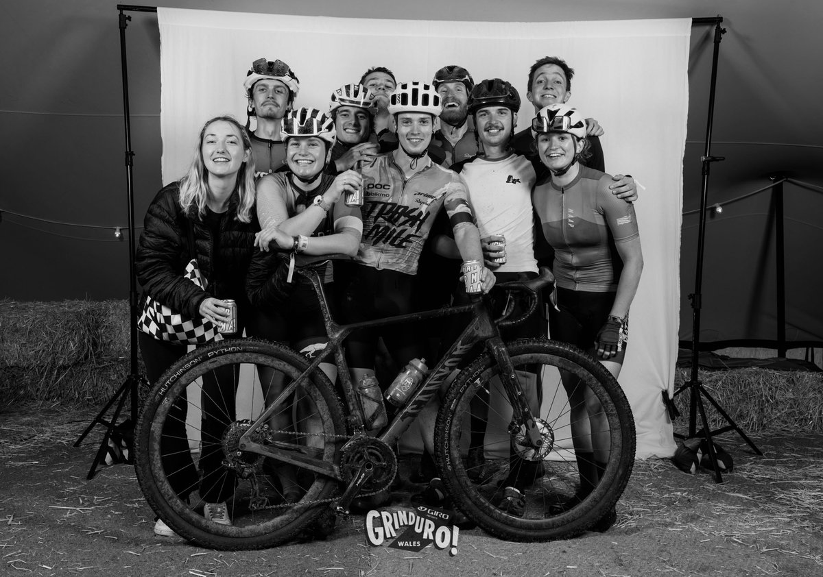 Still on a high after one of my fave race weekends in 🏴󠁧󠁢󠁷󠁬󠁳󠁿 at Grinduro! Met some of the soundest people in the sport and took 4th in the Pro women event, even got the dub in the final stage - I’ve got unfinished business here⚡️ Gravel racing is sick
📸 <a href="/cadence_images/">Cadence Images</a> @grinduro_