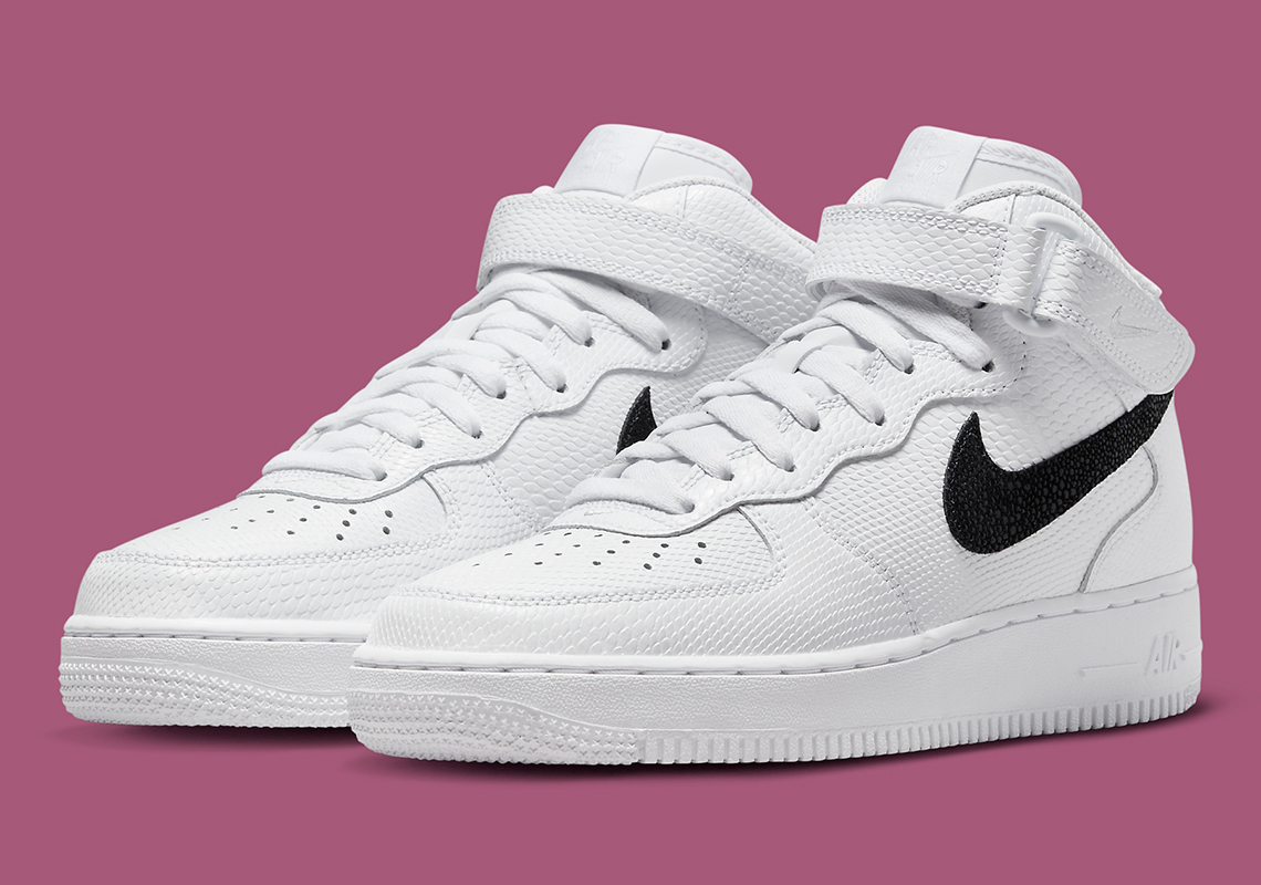 nike air force 1 scales