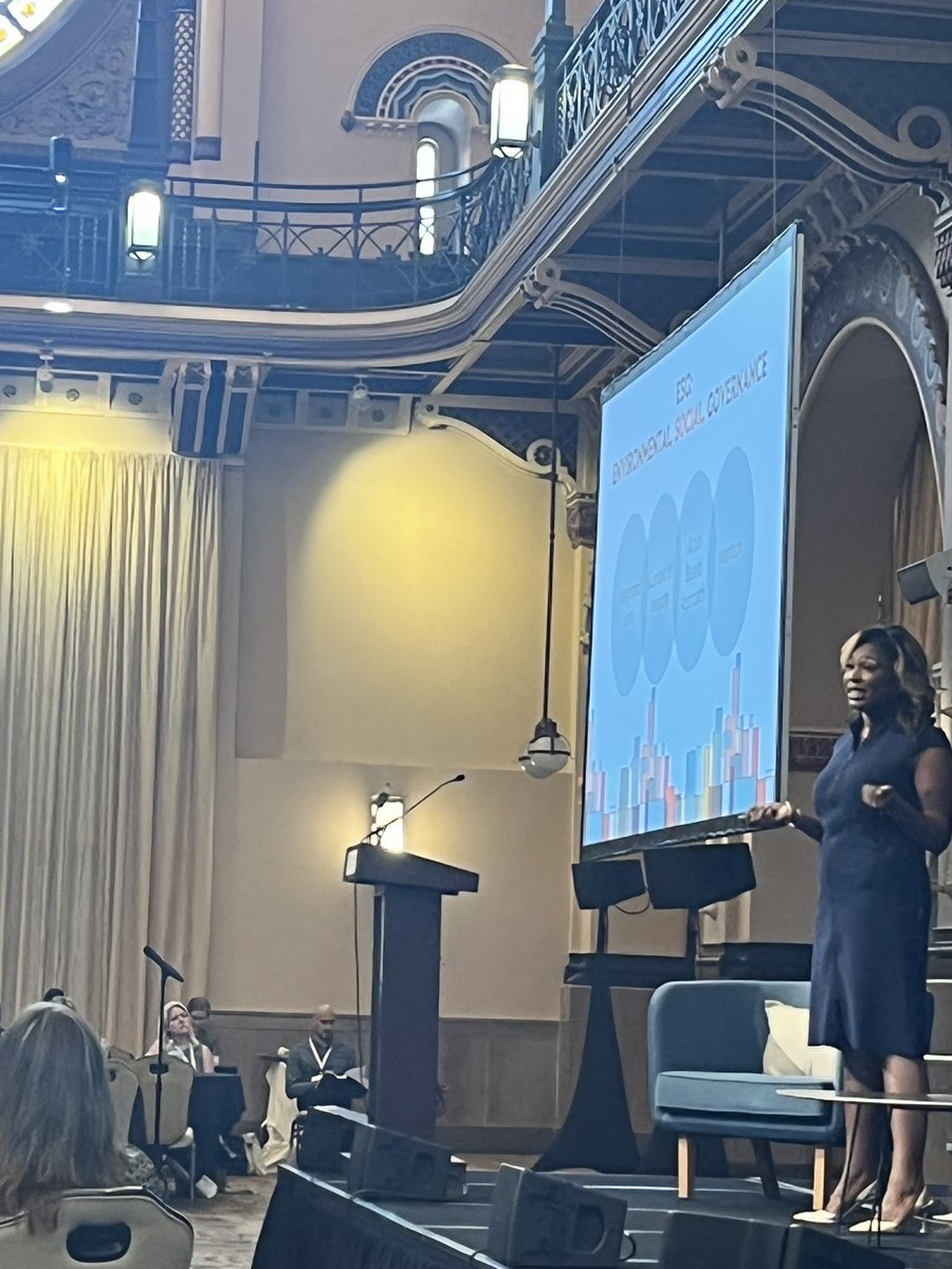 The Urban Land Institute (ULI) Indiana #equitabledevelopment has been AMAZING!  I can’t tell you how honored and exited I was to be a speaker alongside Morgan Malone and Amandula Anderson.  And Akilah Darden, MBA LEED AP🌟 has shared SO MANY knowledge nuggets! 💕

#WLISummit