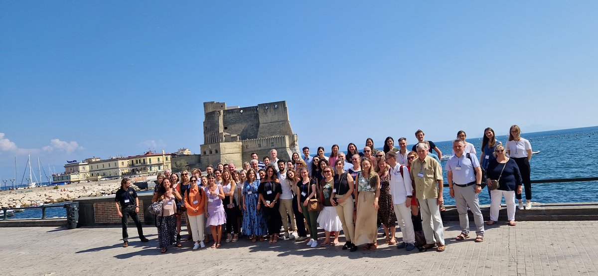 bmmc_9's tweet photo. 2nd day #9BMMC in a fantastic frame!

#Naples #glycotime #attendees https://t.co/AotVIQLA20