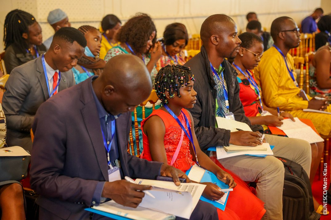 UnescoYaounde's tweet photo. Depuis ce matin au #Cameroun, des Consultations Nationales Elargies sont organisées auprès des jeunes, des enseignants/formateurs et du secteur privé, pour la #préparation du #Sommet Mondial sur la #Transformation de l’#Education en sept 22.
@UNESCO
@UNICEF
@WBG_Education
#PAREC https://t.co/bq4QfYPpfZ