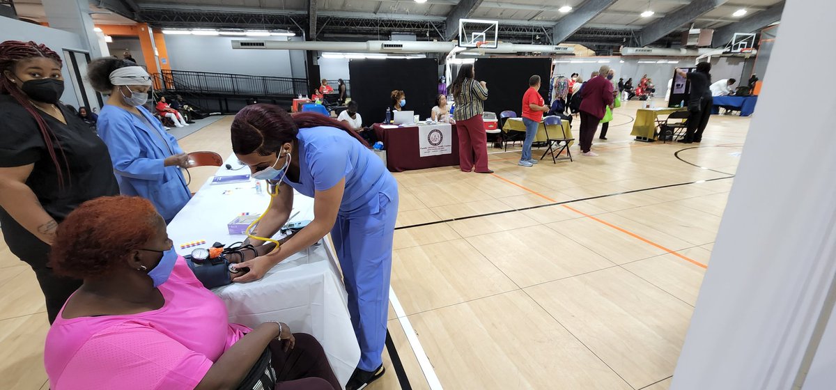 LmarieAsad's tweet photo. The 50th Annual @nbnaorg Conference is being held this week in Chicago. Blue Cross and Blue Shield of Illinois outreach provided valuable health literacy on the @ILDHFS #HealthChoiceIllinois program at their health fair.
@BCBSIL
#HealthEquity
#BlueCrossCommunity
#BlackNurses https://t.co/7EB2mfwHQD