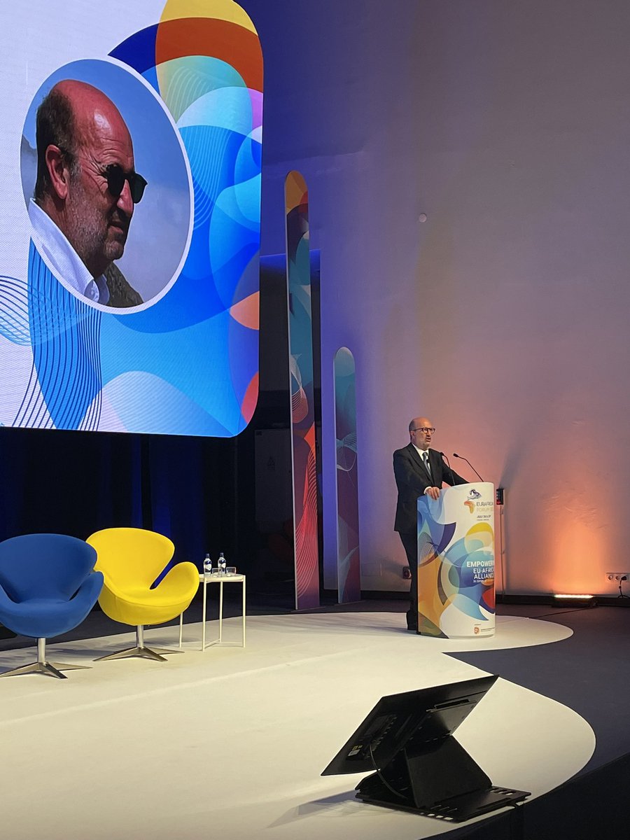 EurafricanF's tweet photo. The Portuguese formal environmental and climate action minister, João Pedro Matos Fernandes, begins the forth panel: “Energy ⚡️ Transition and Digital Transformation”, a heated debate 🔥. #EAF22 https://t.co/TZKnLJ3UmU
