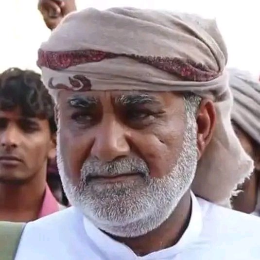 #عاجل انباء 
قوات أمريكية وبريطانية وسعودية ومرتزقة محليين تقتحم منزل الشيخ علي سالم الحريزي في منطقة المحيفيف #بمحافظة_المهرة

#كلنا_الشيخ_علي_الحريزي