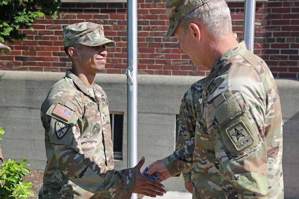 #PeopleFirst 

During a visit with I Corps at JBLM this week, @ArmyChiefStaff encouraged leaders to promote excellence while meeting the needs of their Soldiers.

"You want to keep high quality people in the Army, you’ve got to invest in them."

<a href="/USArmy/">U.S. Army</a> <a href="/FORSCOM/">FORSCOM 🇺🇸</a> <a href="/usarec/">U.S. Army Recruiting</a> <a href="/USARPAC/">U.S. Army Pacific</a>