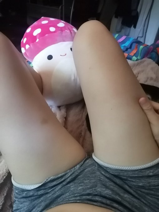Thighs Thursday (am i doing that right?)  The bruises are from me being a dumbass at work but I wish<a href="/tag/sexy"class="tags"><span>#sexy</span></a><a href="/tag/hot"class="tags"><span>#hot</span></a><a href="/tag/sex"class="tags"><span>#sex</span></a><a href="/tag/underwear"class="tags"><span>#underwear</span></a><a href="/tag/nude"class="tags"><span>#nude</span></a><a href="/tag/horny"class="tags"><span>#horny</span></a><a href="/tag/queer"class="tags"><span>#queer</span></a>