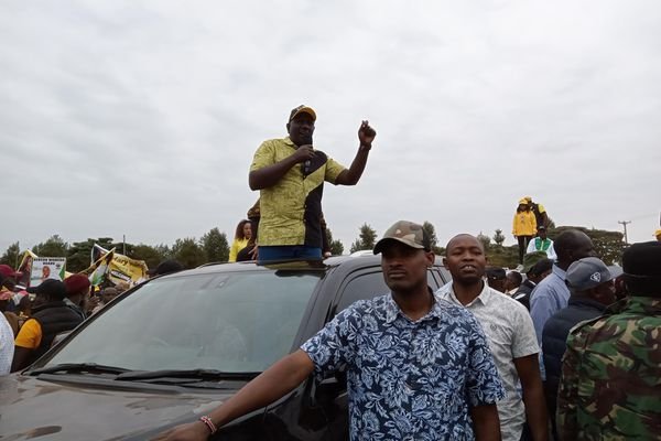 Ruto: Mr President be grateful for my help
bit.ly/3Q4lysy