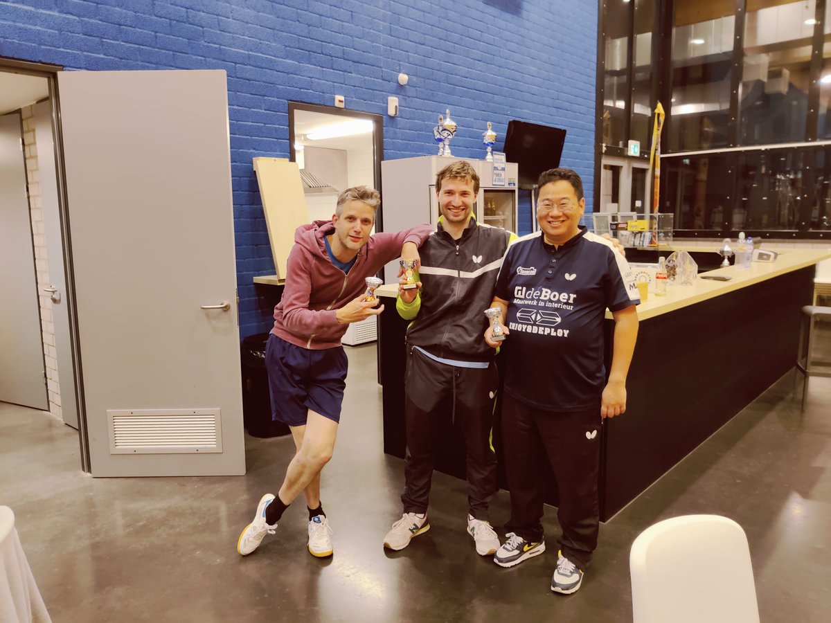 Taverzo's tweet image. Zwart wit zomer event taverzo.nl/r/hx | #TAVERZO