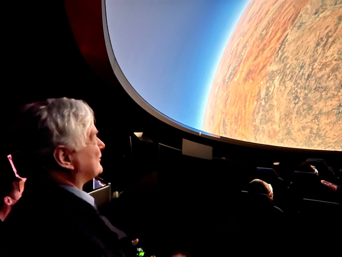 This week, we were at the Australasian Planetarium Society meeting in Dunedin, New Zealand.

Mark Rigby, retired former curator of Sir Thomas Brisbane Planetarium, presented “Come Fly with Me” using #Digistar 7 at the Tūhura Otago Museum.