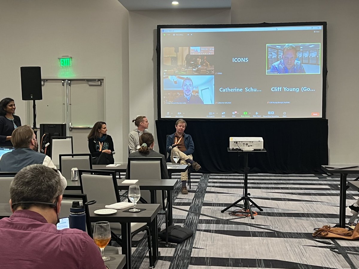 Rounding out day 2 of #ICONS2022 with the NSF International Workshop on Large-Scale Neuromorphic Computing! Starting with a panel on opportunities and challenges for large-scale neuromorphic.