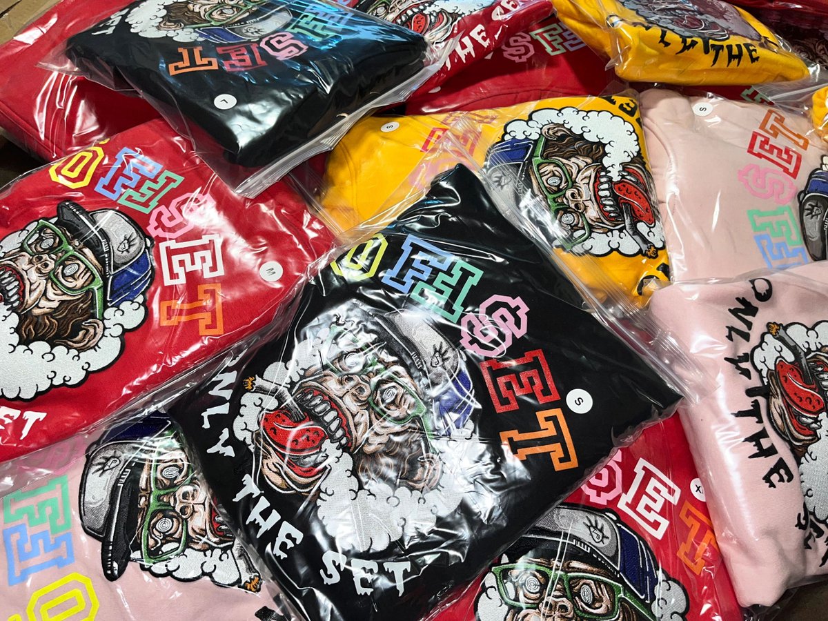 offsettim9's tweet image. Hey! Feel free to check out the Offset Supreme website . Your support is greatly appreciated. The goal is to go Global , we can’t do that without your help