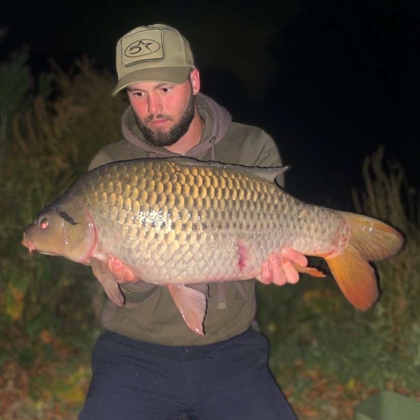 fivestarbaits's tweet photo. Joe with a brace a commons from a 24 hour session π
https://t.co/BTQztx8eSF
#carping #ukangling #nature #photography #thatscarpy #commoncarp #mirrorcarp #insecta #thenutz #illusion #deception #fruitsmoothie ( #π· @fishingwithjoee ) https://t.co/X47QrLhHNH