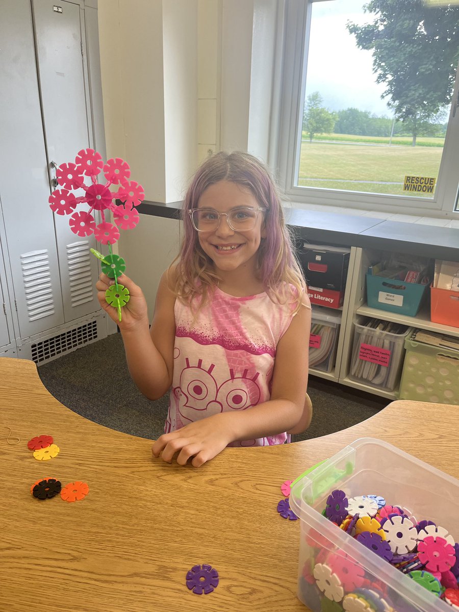 CCCSD_instruct's tweet image. More great STEM creations from our summer program!