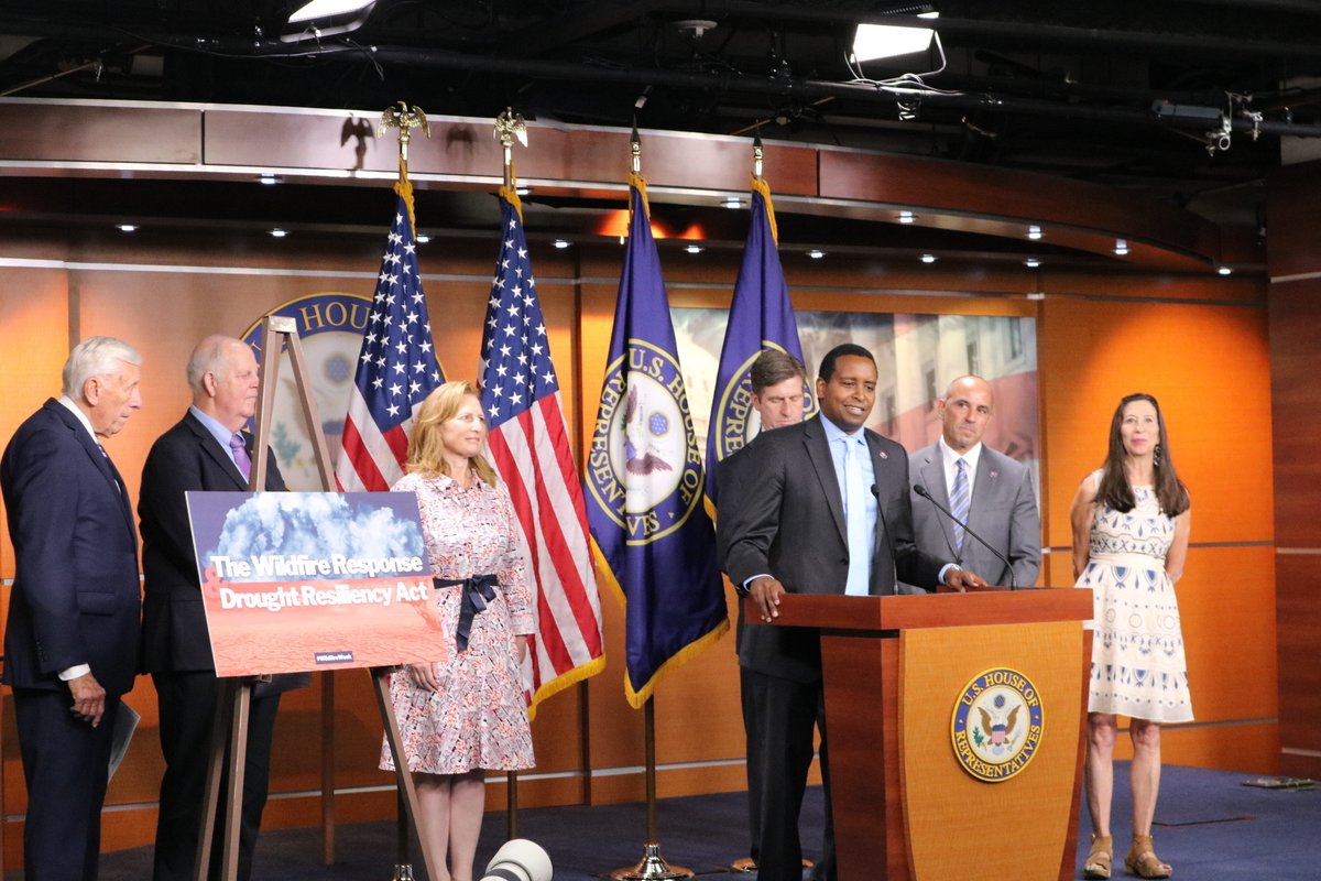 RepJoeNeguse's tweet photo. Grateful to my colleagues for taking the time to join me this morning in speaking on the Wildfire Response and Drought Resiliency Act.

It’s time to get this bill across the finish line!

#WildfireWeek https://t.co/HDFI9jAbNT