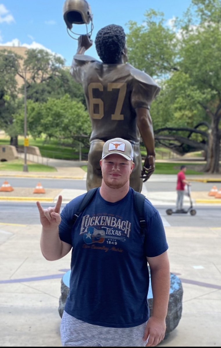 247Hudson's tweet image. Texas commit, Frisco Wakeland OL, and certified #LargeHuman Connor Stroh is in the building #HookEm | @Horns247
