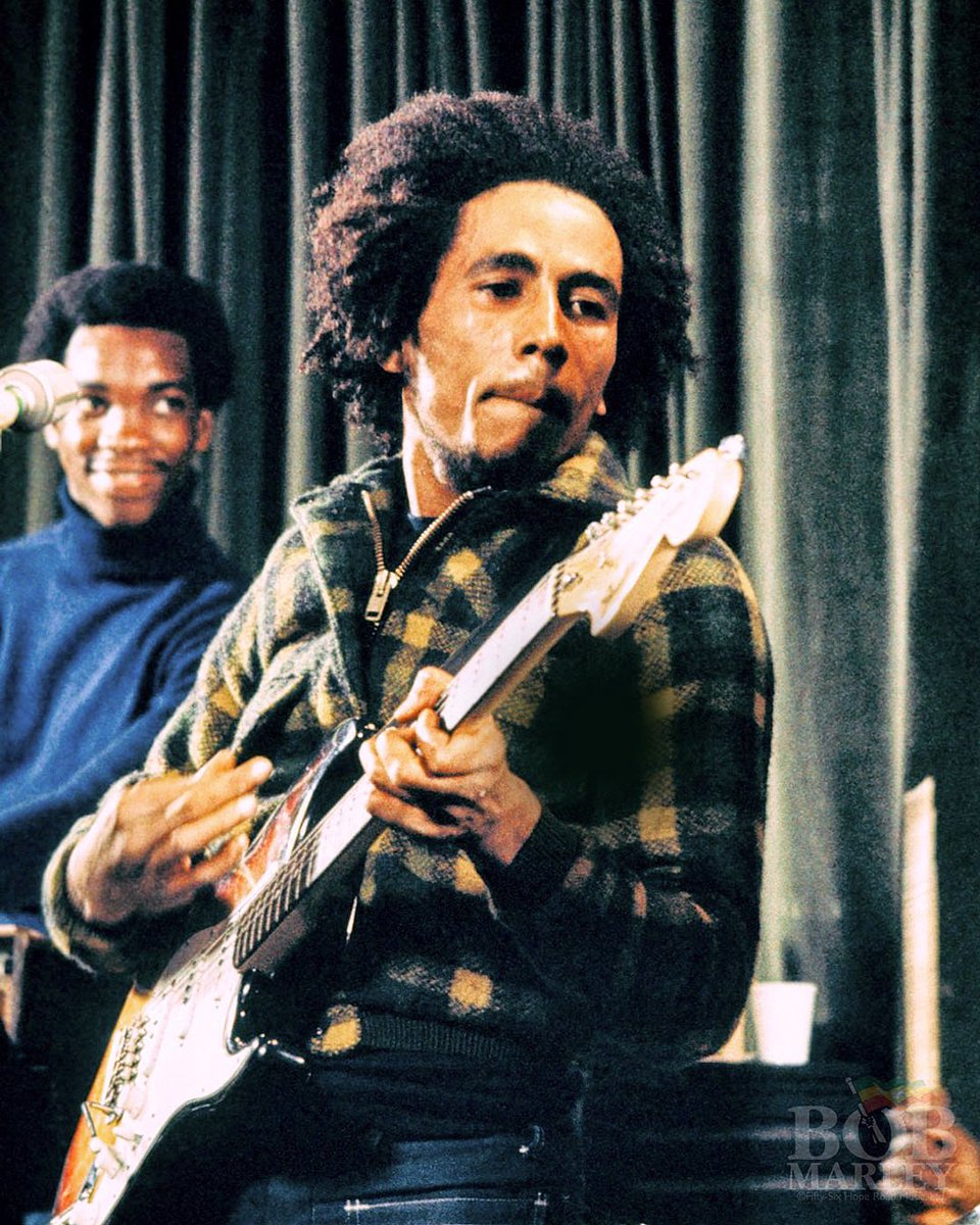 bobmarley's tweet image. “Music haffa be free, and you haffa be free to play music.” #bobmarley

📷 by Adrian Boot
© Fifty-Six Hope Road Music Ltd.