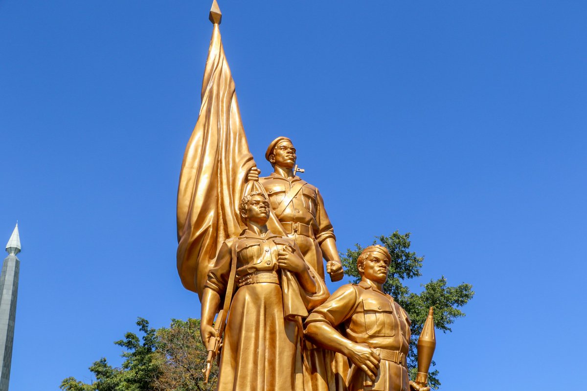zccinzim's tweet photo. A cultural trip to the National Heroes Acre.
#YLDP22 https://t.co/Xu93GzURcW