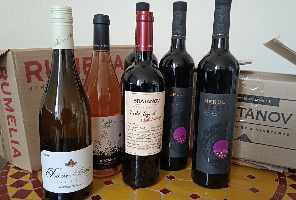 Noutswijnwereld's tweet photo. #Bratanov, #Rumelia, #TsarevBrod
Wonderful when the top wines of these #Bulgarian wineries are appreciated by a growing number of Dutch wine lovers. I am happy to provide a delicious mix, such as this one for a very critical wine lover.
https://t.co/PuA5tvtyv7 https://t.co/loOQ0FKo3t